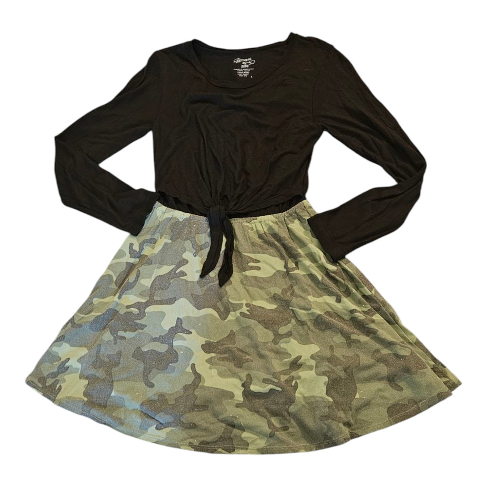 Flowers by Zoe Child Size Large Long Sleeve Camo Pattern Dress
